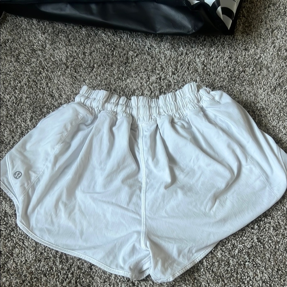 lululemon athletica White Athletic Shorts Lightweight Elastic Waist